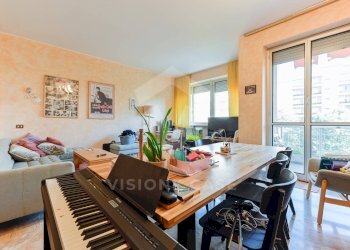 Foto 1 - Appartamento Via Sporting Mirasole
 
19, Opera - foto 1