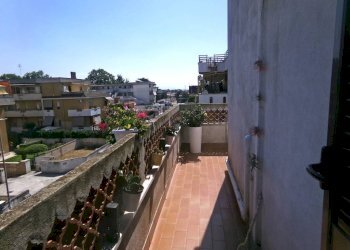 Balcone - Three-room apartment via Massimo d'Azeglio, 35, Anzio - photo 12