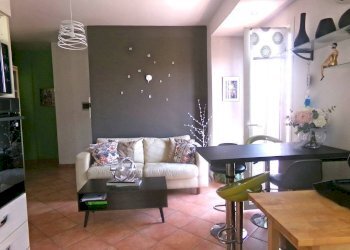 Soggiorno - Three-room apartment via Massimo d'Azeglio, 35, Anzio - photo 18