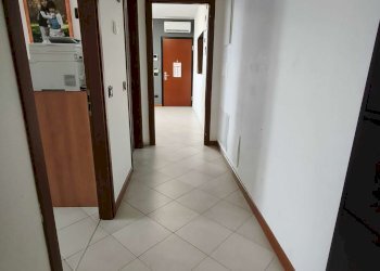 disimpegno - Three-room apartment via Roncadello, Boffalora d'Adda - photo 7