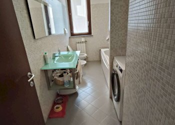 bagno - Three-room apartment via Roncadello, Boffalora d'Adda - photo 16