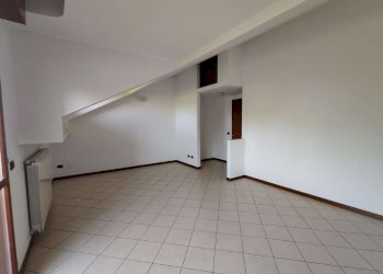 bd54716a-5048-4c30-89b6-a9a76b91a585 (1) - Appartamento largo Donatello, Abbiategrasso - foto 44