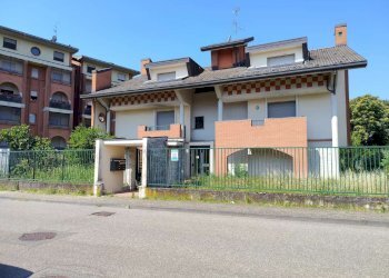 102287b5-a084-432e-bf1d-ac4885765a46 - Appartamento largo Donatello, Abbiategrasso - foto 1