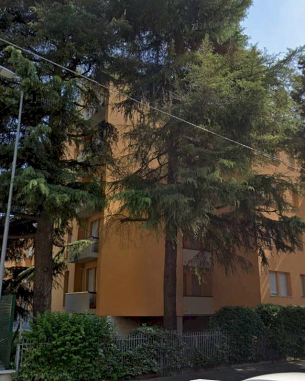 Facciata - Trilocale via Giacinta Pezzana, Bologna (zona San Donato) - foto 2