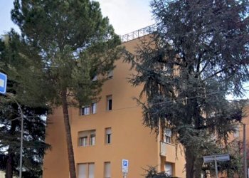 Facciata - Trilocale via Giacinta Pezzana, Bologna (zona San Donato) - foto 1