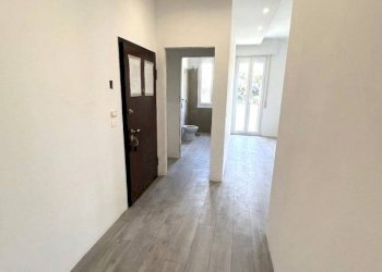 Interno palazzo - Trilocale via Giacinta Pezzana, Bologna (zona San Donato) - foto 1