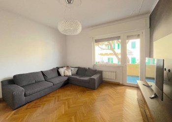 Salone - Three-room apartment via Montallegro, 15, Genova (neighborhood Albaro) - photo 2