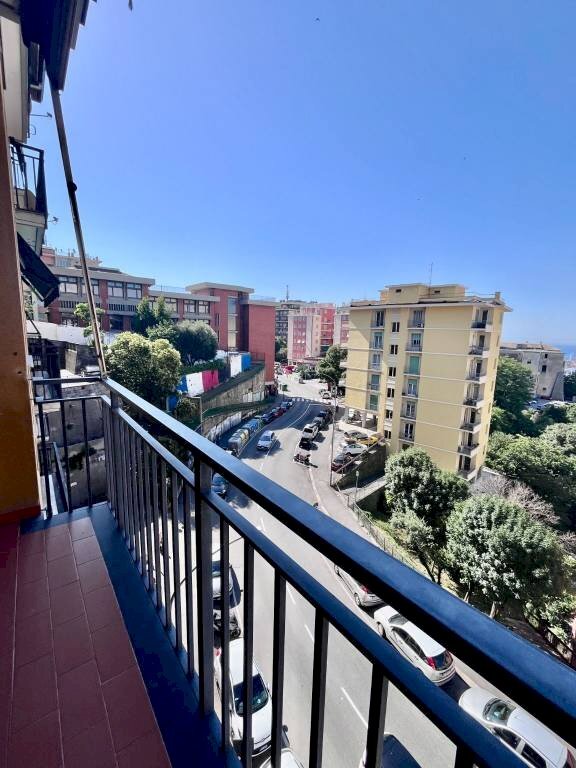 Balcone - Quadrilocale via Bologna, 78, Genova (zona San Teodoro) - foto 3