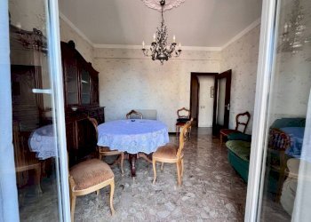 Salone - Quadrilocale via Bologna, 78, Genova (zona San Teodoro) - foto 5