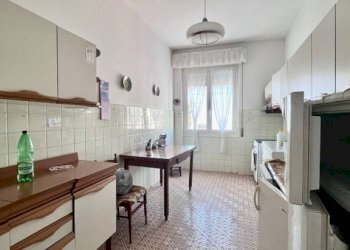 Cucina - Quadrilocale via Bologna, 78, Genova (zona San Teodoro) - foto 8