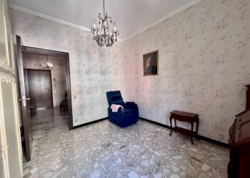 Camera da letto - Quadrilocale via Bologna, 78, Genova (zona San Teodoro) - foto 15