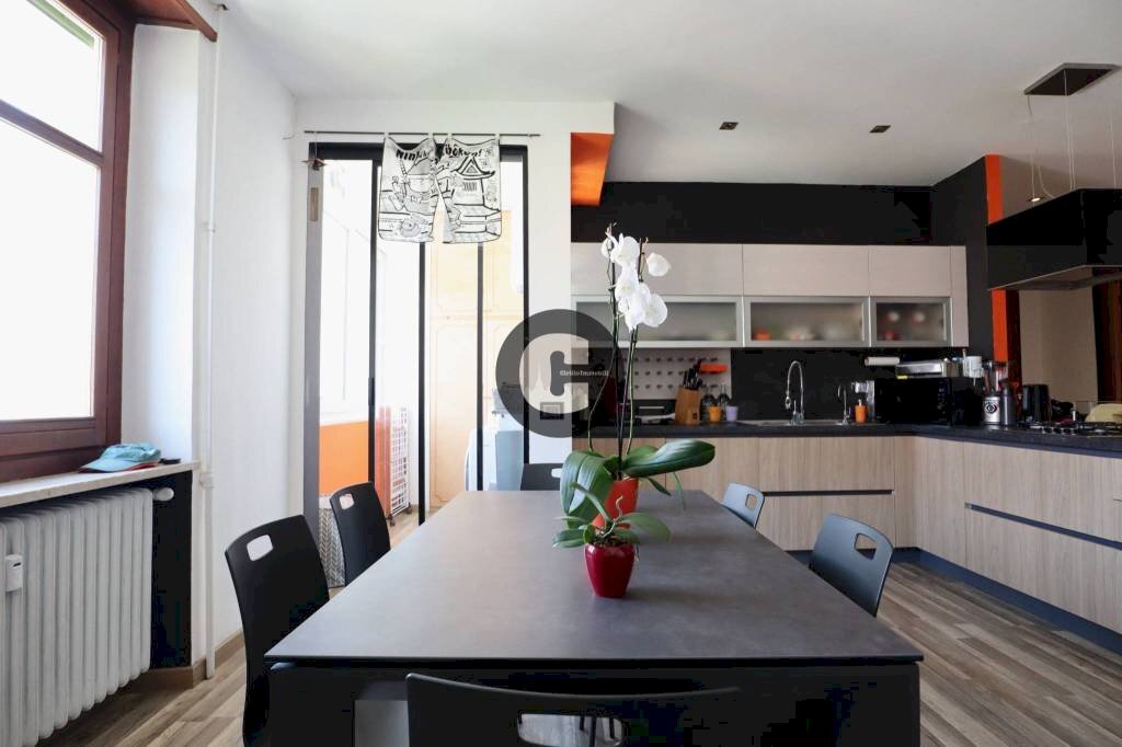 Cucina - Trilocale via Oropa, 95, Torino (zona Vanchiglietta) - foto 3