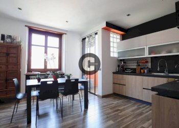 Cucina - Trilocale via Oropa, 95, Torino (zona Vanchiglietta) - foto 1