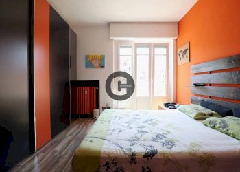 Camera da letto - Trilocale via Oropa, 95, Torino (zona Vanchiglietta) - foto 12