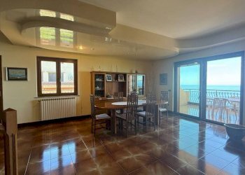 Salone - Villa contrada Priscopio, Zambrone - foto 8