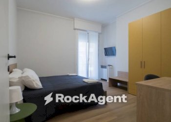Camera da letto - Bilocale via San Bernardo degli Uberti, Parma - foto 11