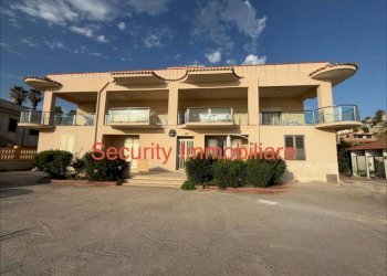 Facciata - Three-room apartment via Ulisse, Sciacca - photo 2