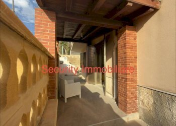 Veranda - Three-room apartment via Ulisse, Sciacca - photo 7