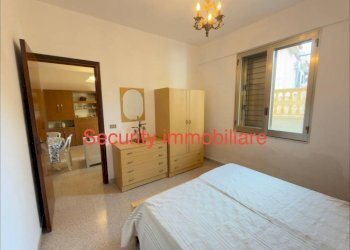 Camera da letto - Three-room apartment via Ulisse, Sciacca - photo 12