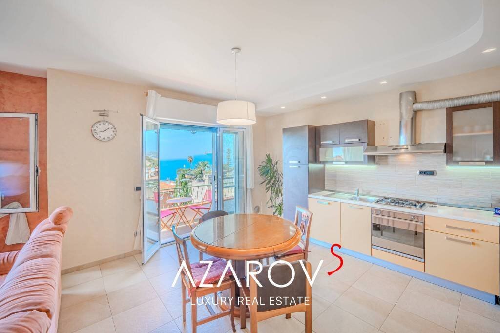 Cucina - Trilocale via Aurelia, 65, Sanremo - foto 2