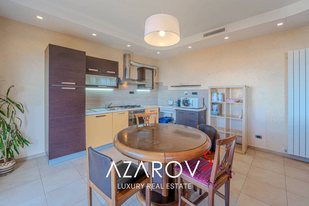 Cucina - Trilocale via Aurelia, 65, Sanremo - foto 3