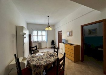 Salone - One-room apartment via La Spezia, Roma - photo 5