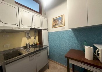 Cucina - One-room apartment via La Spezia, Roma - photo 11