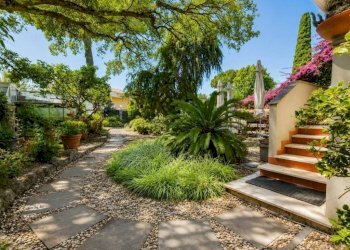 Giardino - Villa via Focilide, Roma (neighborhood Axa) - photo 3