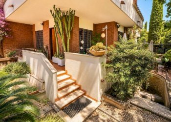 Giardino - Villa via Focilide, Roma (neighborhood Axa) - photo 11