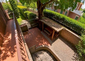 Giardino - Villa via Focilide, Roma (neighborhood Axa) - photo 20