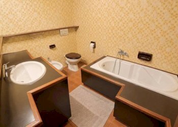 Bagno - Villa via Focilide, Roma (neighborhood Axa) - photo 27
