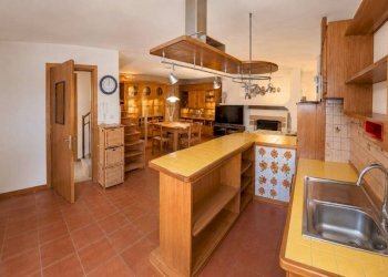 Sala da pranzo - Villa via Focilide, Roma (neighborhood Axa) - photo 28