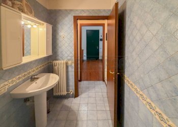 bagno - Three-room apartment Via Anna Frank, Creazzo - photo 8