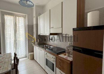 IMG_3111 - Four-room apartment Corso Lucio Quinzio Cincinnato 152, Torino - photo 1