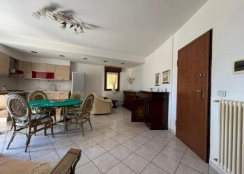 3CAR - Three-room apartment Sarzana - photo 2