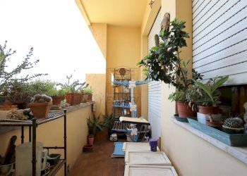 vendesi appartamento con terrazzo luccaIMG_9952 - Appartamento Viale Giovanni Pacini 115, Lucca - foto 25