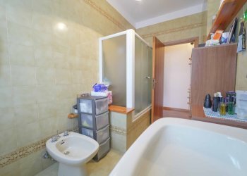 bagno 2 box doccia - Villetta Verucchio - foto 23
