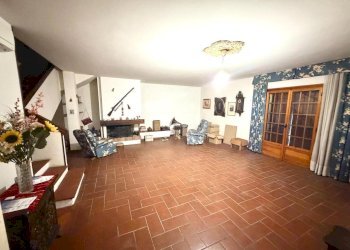 WhatsApp Image 2026-06-22 at 18.44.55 (2) - Villa Via Giacomo Matteotti 6, Montecastrilli - photo 22