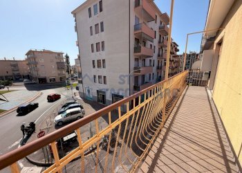 1 - Three-room apartment Viale delle Palme 23, Taggia - photo 1