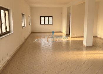 IMG_0724 - Office Viale XX Settembre 187, hamlet Avenza, Carrara - photo 2