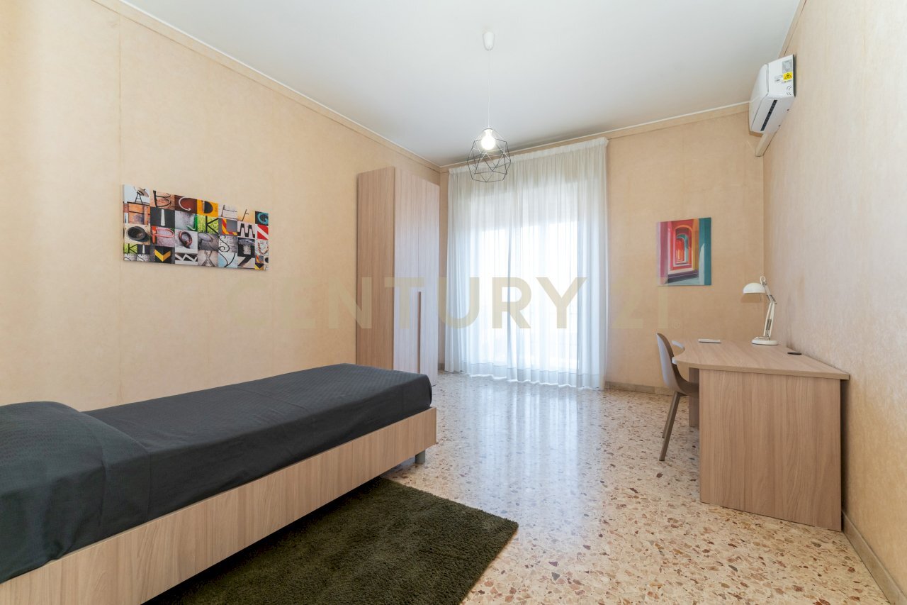Via M.R.Imbriani 181 (34) - Apartment Via Matteo Renato Imbriani 181, Catania - photo 1