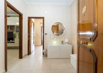 Via Jacopo Vignerio 5 ct (8).jpg - Four-room apartment Via Jacopo Vignerio 5, Catania - photo 11