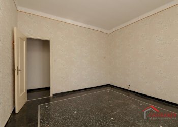 5.1 CAMERA 2 - Appartamento Via Sant'Alberto 61A, Genova (zona Sestri Ponente) - foto 18