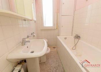 6.0 BAGNO - Appartamento Via Sant'Alberto 61A, Genova (zona Sestri Ponente) - foto 19