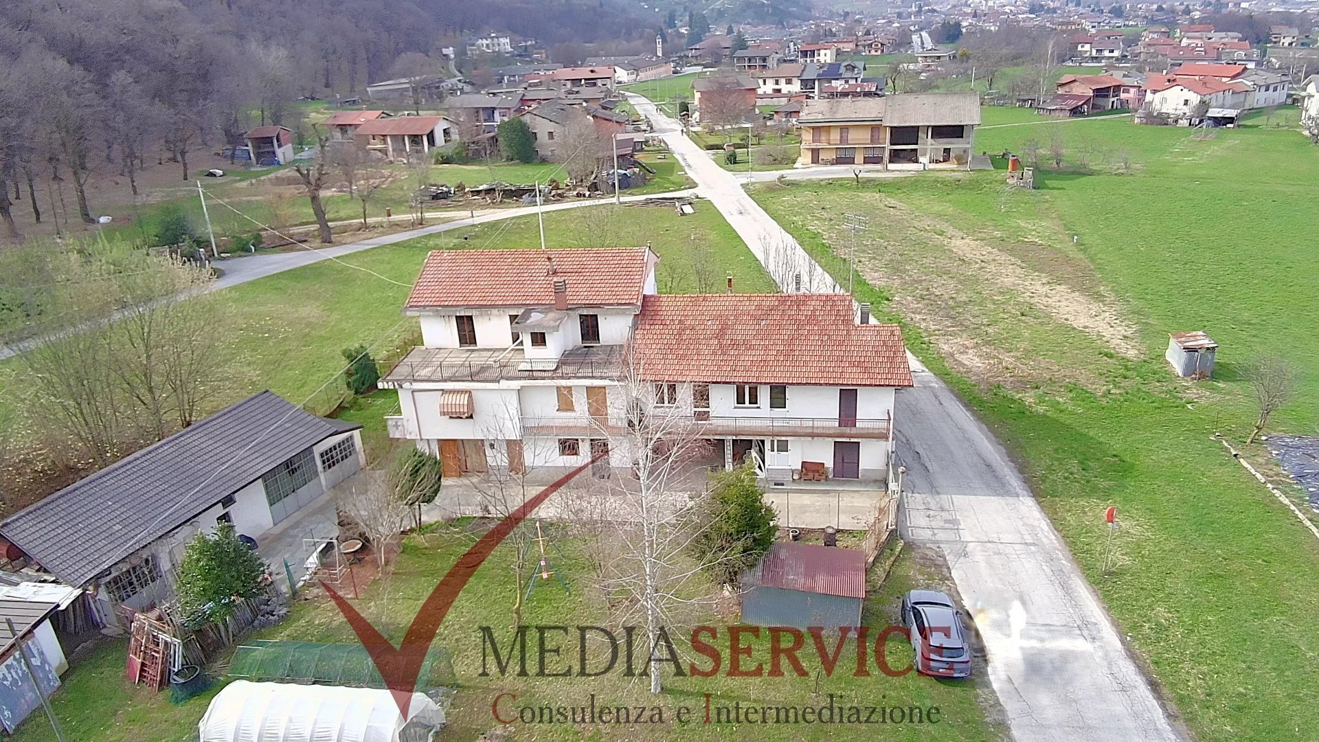 Terraced Villa Via Roncaia, Boves - photo 1