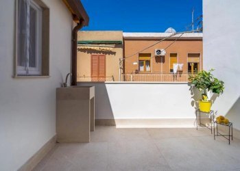 Historic Residence Via Massimo D'Azeglio, Avola - photo 18