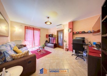 Four-room apartment Pinerolo - photo 4