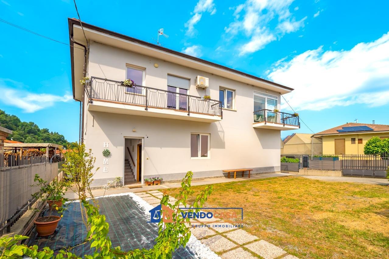 Independent house Piasco - photo 1
