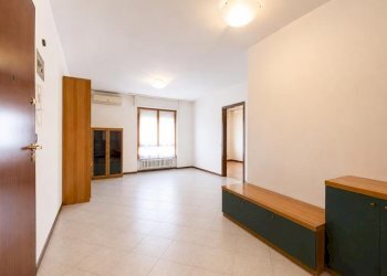 Three-room apartment Alba - photo 4