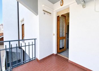 Three-room apartment Alba - photo 13
